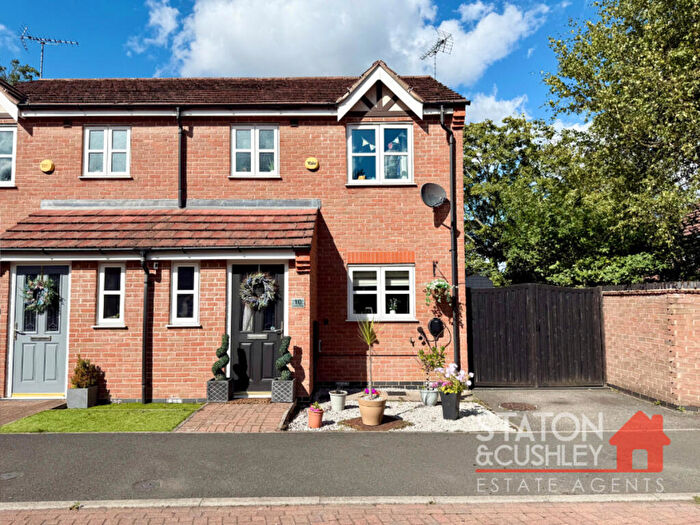 3 Bedroom Semi-Detached House For Sale In Leander Close, Sutton-in-ashfield, NG17