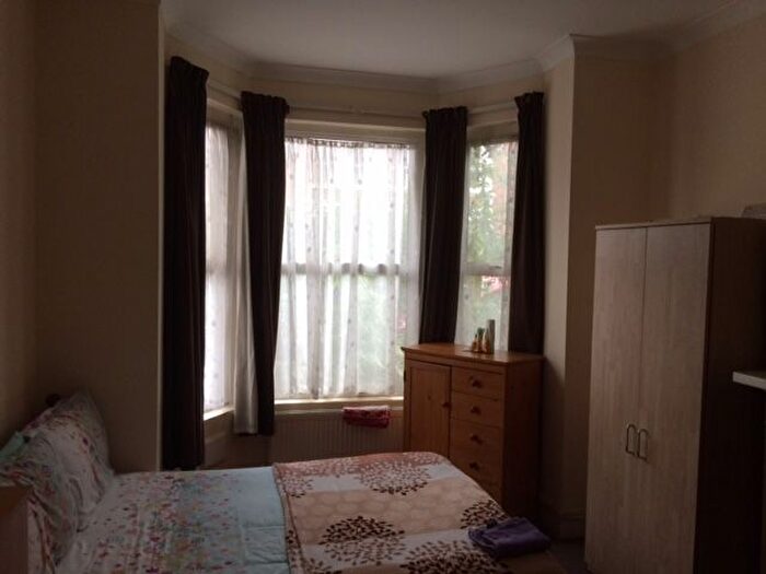 Studio To Rent In Nelson Road, London, N8