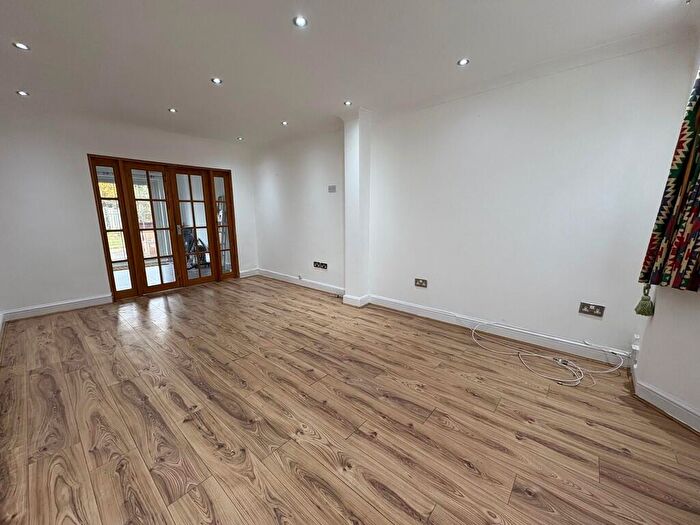 3 Bedroom Semi-Detached House To Rent In Somervell Road, Harrow, HA2