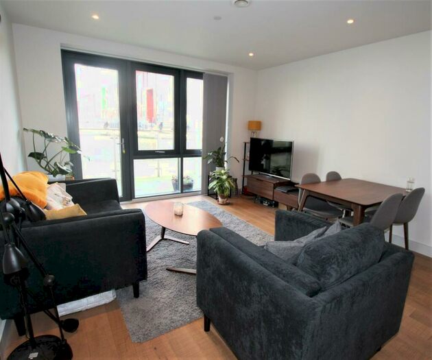 2 Bedroom Apartment To Rent In One Vesta Street, New Islington, M4