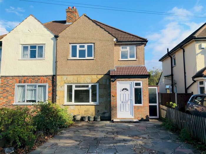 3 Bedroom Semi-Detached House To Rent In St. Dunstans Hill, Cheam, SM1