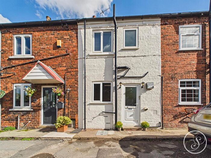 2 Bedroom Terraced House For Sale In Providence Place, Swillington Common, Leeds, LS15
