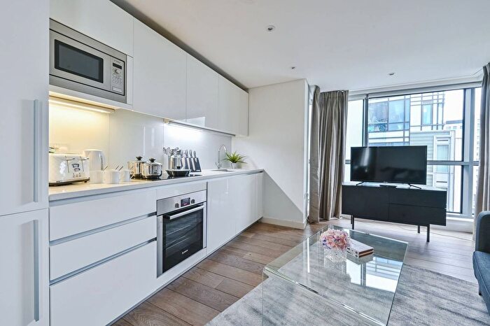 2 Bedroom Flat To Rent In Merchant Square East, Mayfair, London, W2