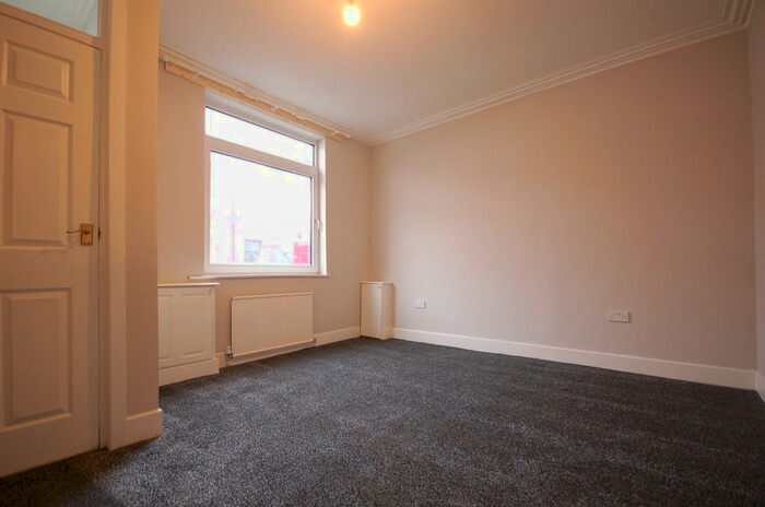3 Bedroom Terraced House To Rent In Crossland Road, FY4