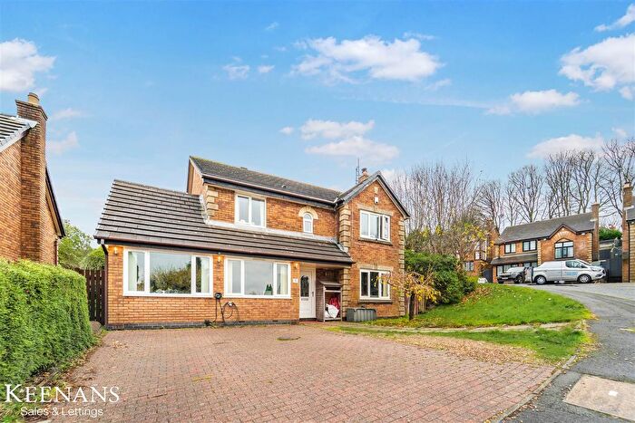 4 Bedroom Detached House For Sale In Hillsborough Avenue, Brierfield, Nelson, BB9