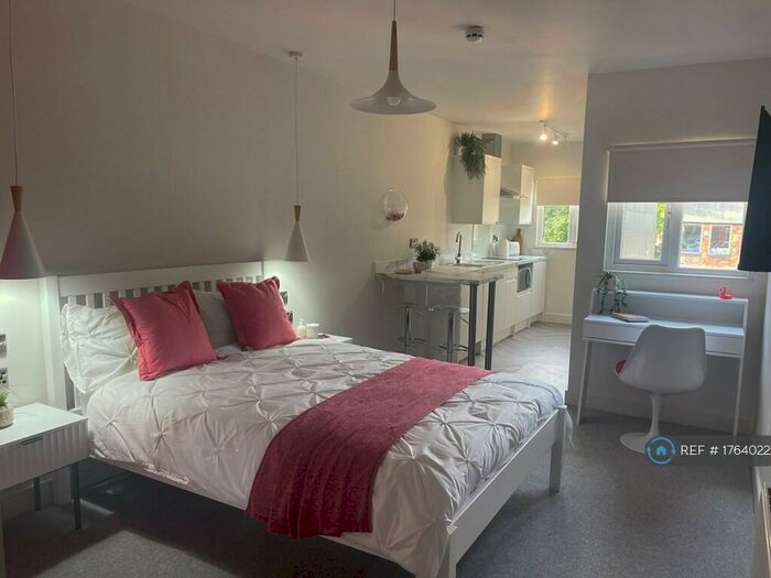 Studio To Rent In Radbourne Street, Derby, DE22