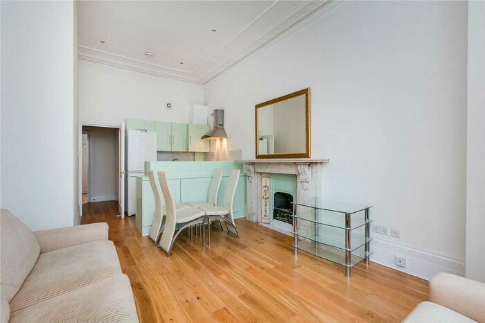 2 Bedroom Apartment To Rent In Coleherne Road, London, SW10
