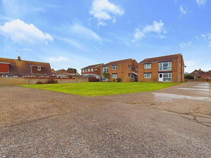 1 Bedroom Flat For Sale In Sompting Road, Lancing, BN15