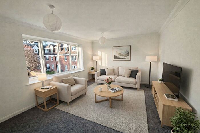 2 Bedroom Flat For Sale In Becket House, Oddfellows Road, Newbury, RG14