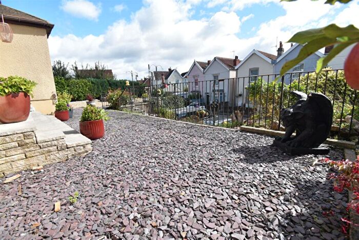 5 Bedroom Detached House For Sale In Springfield Road, Pill., BS20