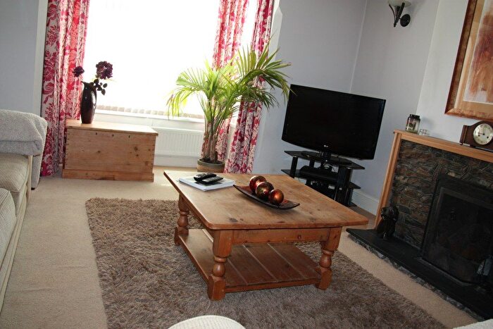 3 Bedroom Terraced House To Rent In Beaumont Street, Plymouth, PL2