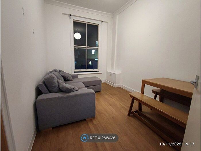 1 Bedroom Flat To Rent In Isledon Road, London, N7