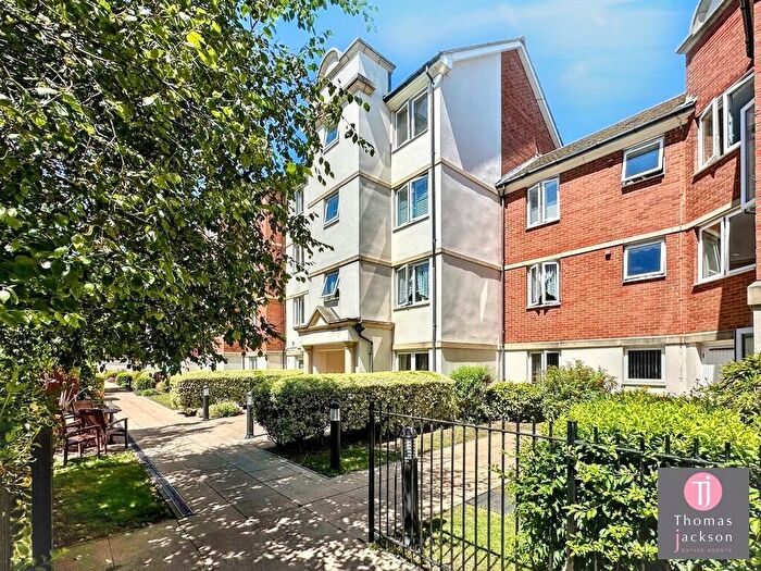 1 Bedroom Apartment For Sale In Darwin Court, Harold Road, Margate, CT9