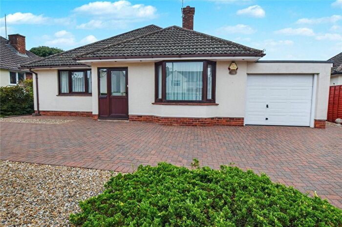 3 Bedroom Bungalow For Sale In Staplegrove Road, Taunton, Somerset, TA2