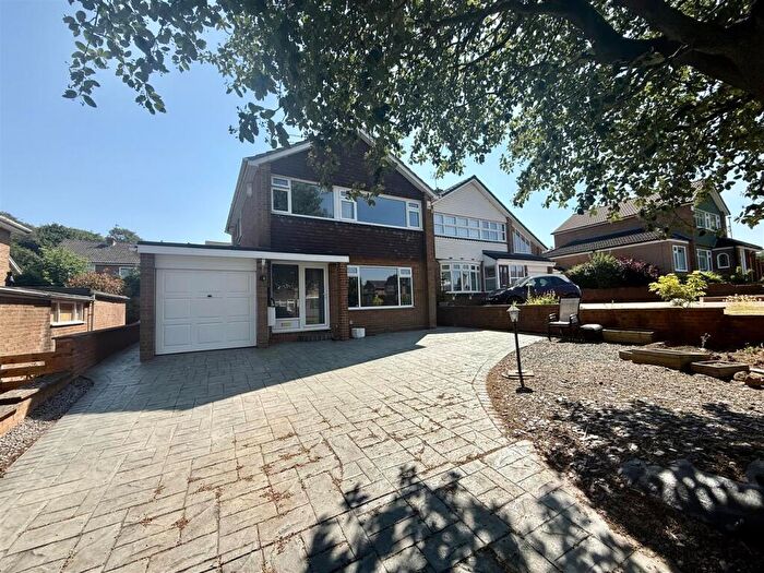 3 Bedroom Detached House For Sale In Chase Close, Darlington, DL3