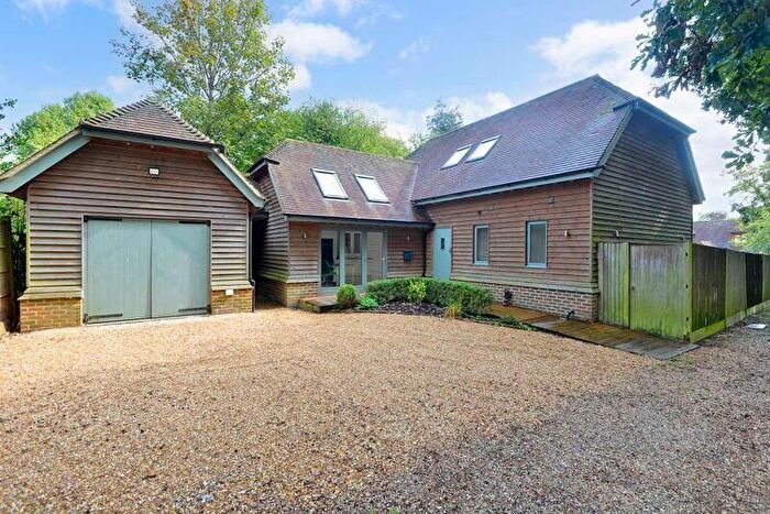 3 Bedroom Detached House For Sale In The Coach House, Billingshurst, RH14