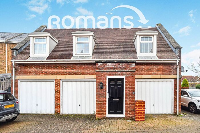 2 Bedroom Property To Rent In Ascott Close, Redhouse, Swindon, SN25