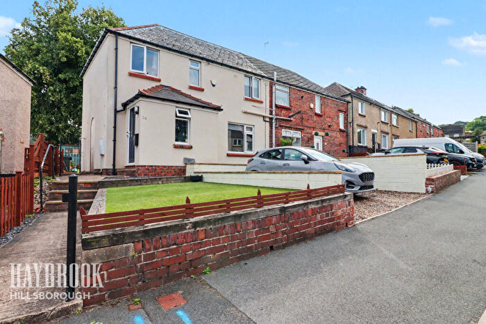 3 Bedroom Semi Detached House For Sale In Crag View Crescent, Sheffield, S35