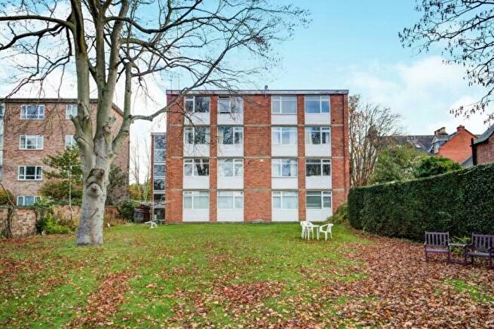 2 Bedroom Apartment To Rent In Alverne Lodge, Leamington Spa, CV32