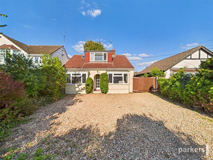 3 Bedroom Detached House For Sale In Reading Road, Winnersh, Wokingham, Berkshire, RG41