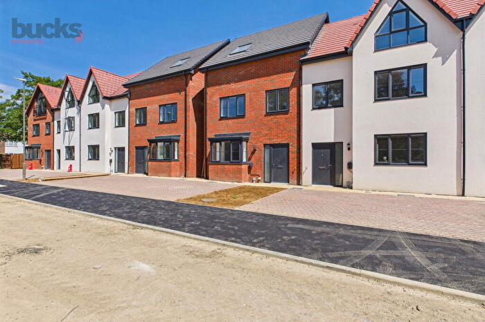 4 Bedroom Terraced House For Sale In The Wendover. Eighth Avenue. Aylesbury., HP19