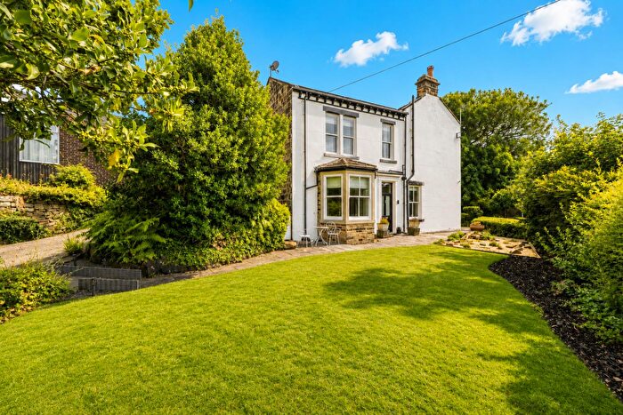 4 Bedroom Detached House For Sale In Morris Lane, Kirkstall, LS5