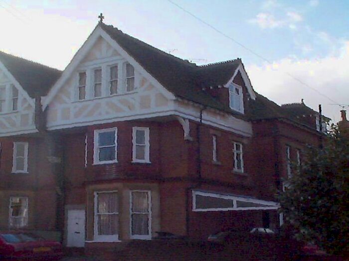 2 Bedroom Flat To Rent In Ethelbert Road, Canterbury CT1