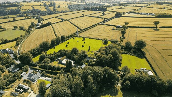 4 Bedroom Detached House For Sale In Pensarn Farm, Cwrtnewydd, Llanybydder, SA40