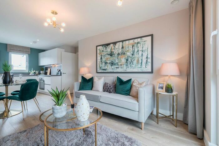 1 Bedroom Flat For Sale In Meridian Way, Southampton, SO14
