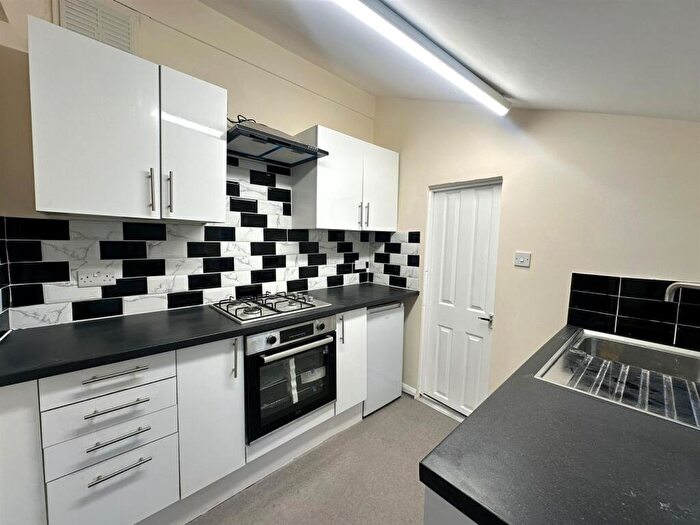 2 Bedroom Terraced House To Rent In Dorset Street, Bath, BA2