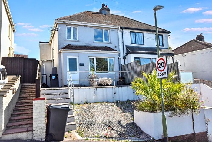 3 Bedroom Semi Detached House For Sale In Barton Avenue, Paignton, TQ3