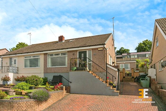 2 Bedroom Semi-Detached Bungalow For Sale In Maes Y Llan, Conwy, LL32
