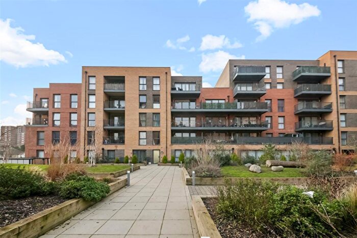 1 Bedroom Flat For Sale In Mortise House, Hayes, UB3