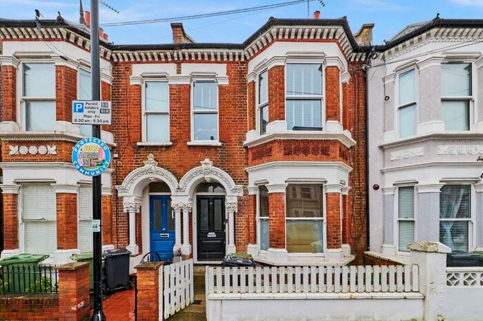 1 Bedroom Flat To Rent In Ashmere Grove, London, SW2