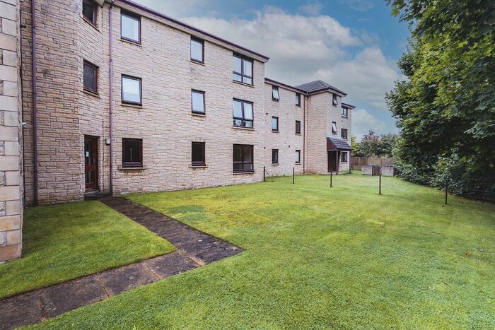 2 Bedroom Flat To Rent In North Meggetland, Colinton, Edinburgh, EH14
