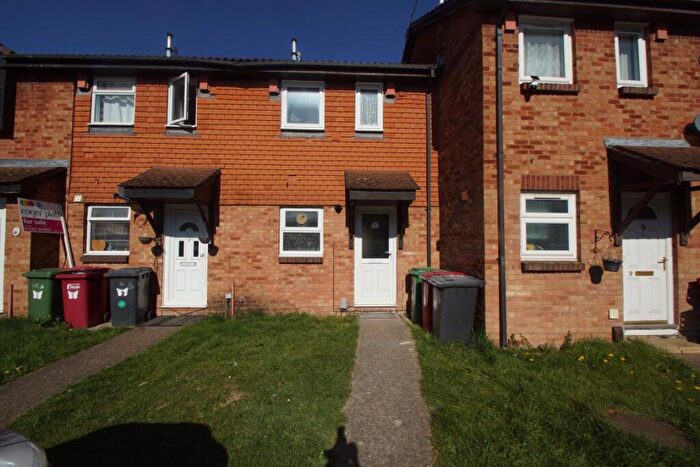 2 Bedroom House To Rent In Boulters Close, SL1
