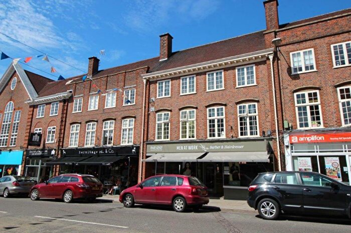 2 Bedroom Flat To Rent In Hermitage Road, Hitchin, SG5