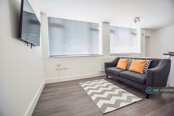 1 Bedroom Flat To Rent In Nantwich Road, Crewe, CW2