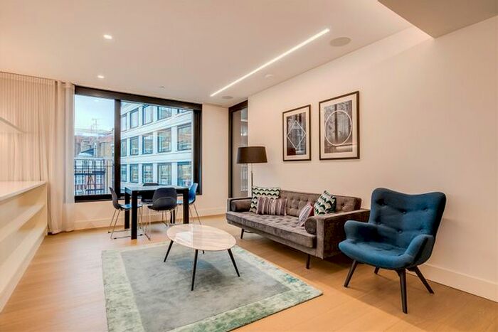 1 Bedroom Flat To Rent In Rathbone Place, London, W1T