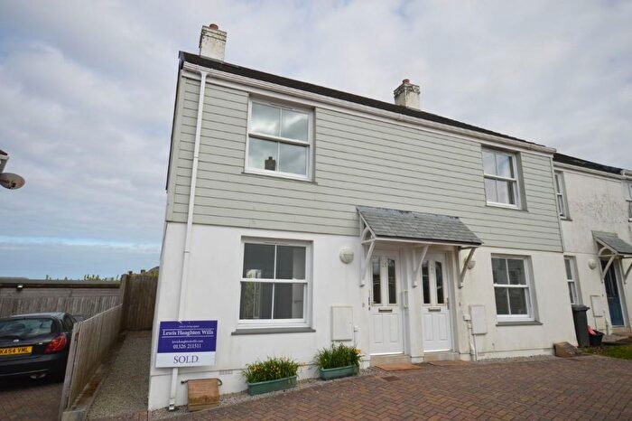2 Bedroom End Terrace House To Rent In Wentworth Close, Redruth, TR15