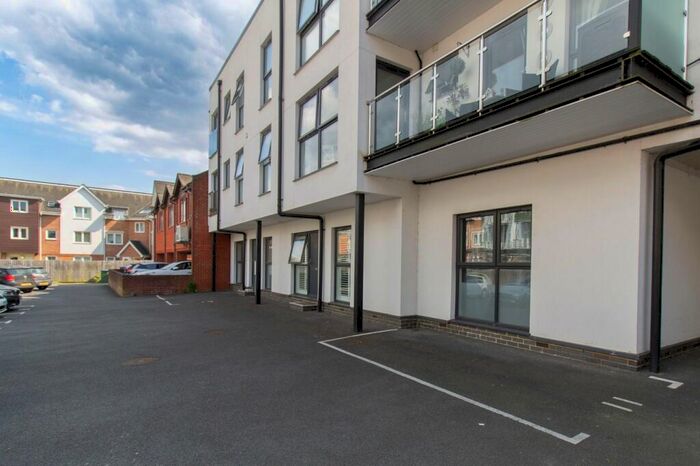 1 Bedroom Apartment To Rent In Church Road, Fleet, GU51