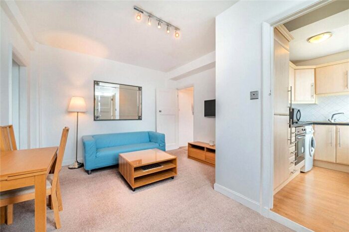 2 Bedroom Flat To Rent In Abercorn Place, St John's Wood, NW8