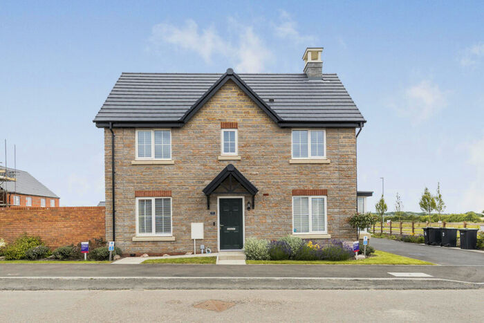 3 Bedroom Detached House For Sale In Widdowson Way, Barton Seagrave, NN15