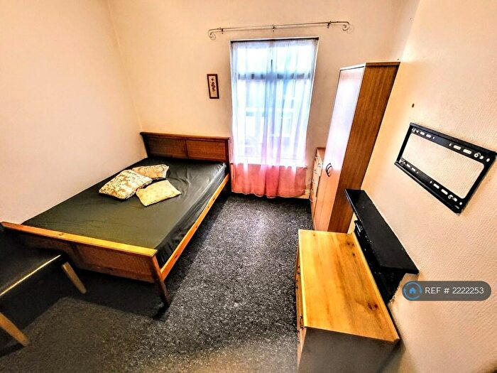 3 Bedroom Terraced House To Rent In Chandos Street, Coventry, CV2