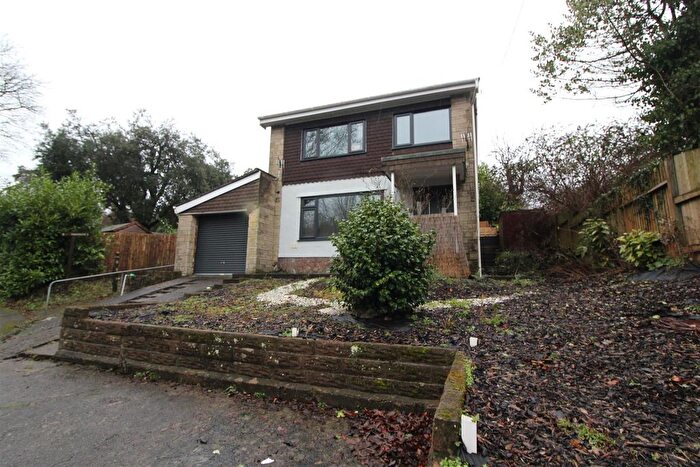 3 Bedroom Detached House For Sale In Pennar Close, Newbridge, Newport, NP11