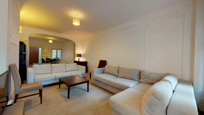 5 Bedroom Flat To Rent In Park Road, NW8