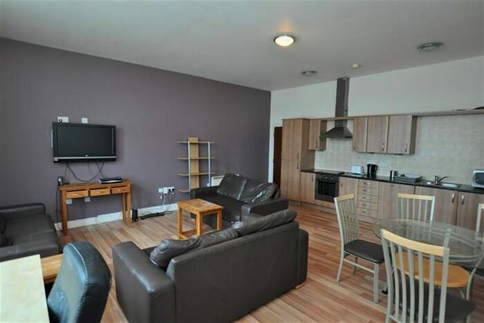 2 Bedroom Flat To Rent In Northumberland Street, Newcastle Upon Tyne, NE1