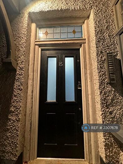 2 Bedroom Flat To Rent In Campden Road, South Croydon, CR2