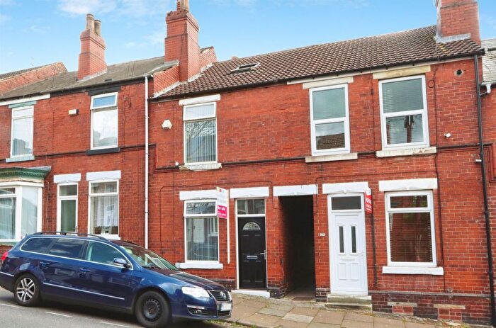 3 Bedroom Terraced House For Sale In Albion Road, Clifton, Rotherham, S60