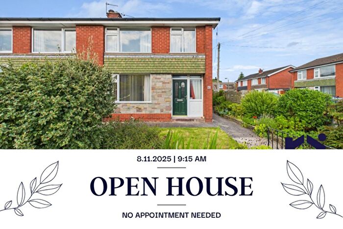 3 Bedroom Semi-detached House For Sale In Cotswold Close, Eccleston, PR7